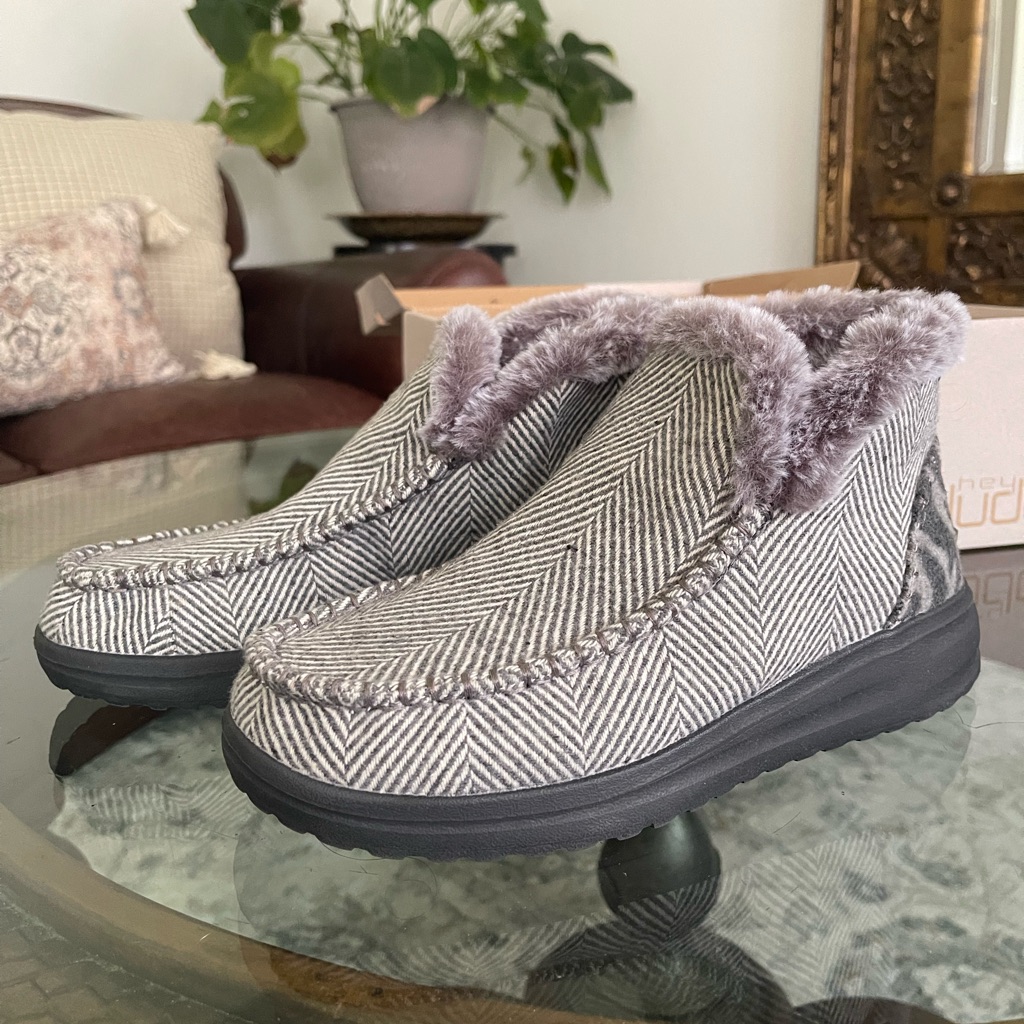 Hey Dude Black And Gray Cozy Booties